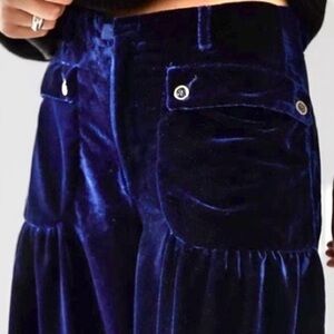 FREE PEOPLE Lotus blue velvet pants. NWOT